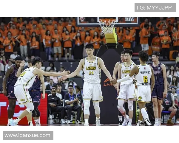 2020年CBA季后赛广厦对决上海精彩回顾与赛季分析