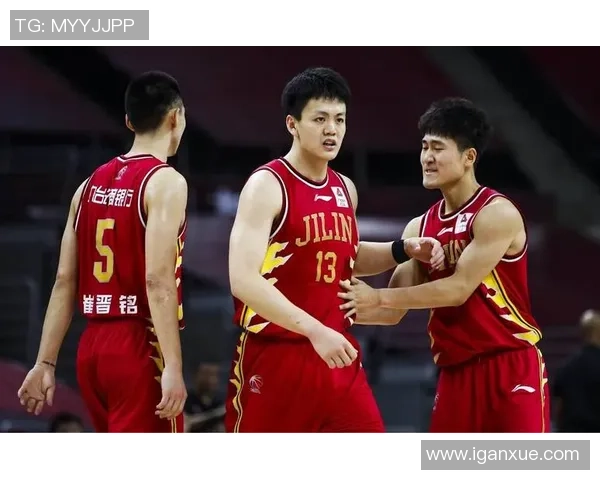 2018年CBA山东队与吉林队精彩对决回顾与分析