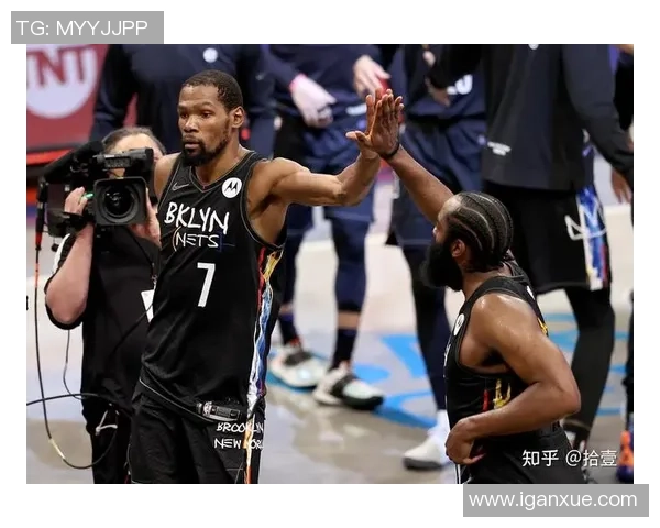 勇士队与活塞队激战正酣NBA直播精彩瞬间回顾与分析 勇士队与活塞队激战正酣NBA直播精彩瞬间回顾与分析