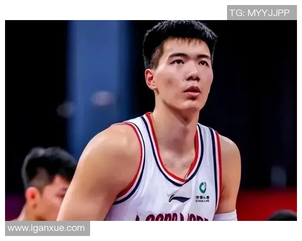 王泉泽的篮球之路从青涩少年到职业赛场的辉煌蜕变与奋斗故事