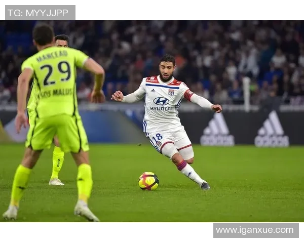 里昂与第戎精彩对决集锦回顾赛场瞬间尽显足球魅力与激情