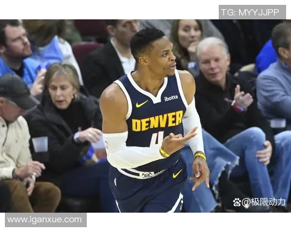 鹈鹕与掘金激战CCTV5直播精彩瞬间回顾与分析